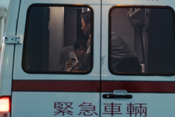 02 190503 RR AMBULANCE 3313